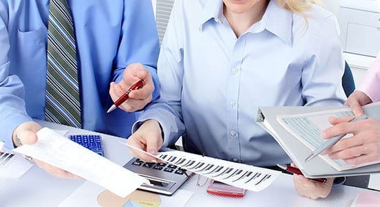 Rådgivning, advokat og revision 