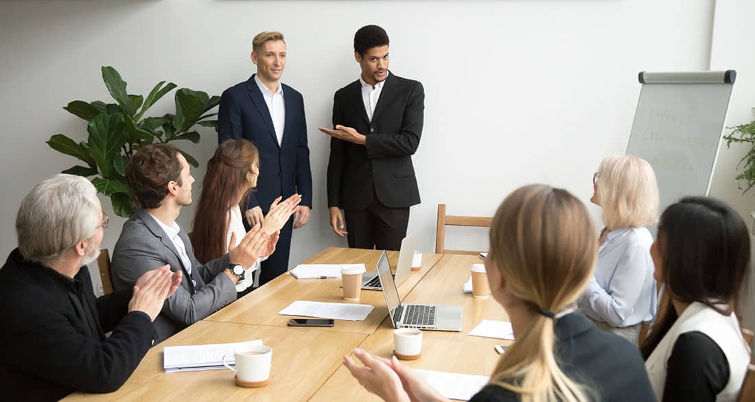 Tiltræk og fastholde dine medarbejdere gennem din onboarding proces